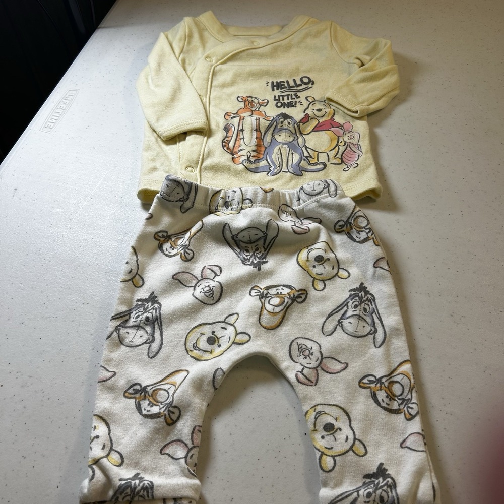 Disney Baby‎ Winnie The Pooh 2 Piece  Set Body Jacket & Pants - 0/3M